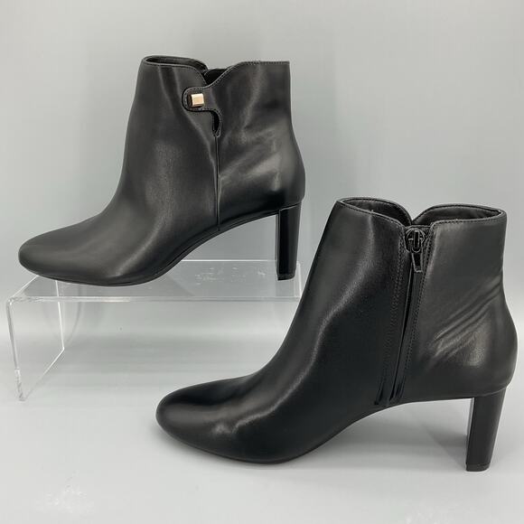 NEW Alfani Women’s PAAM Faux Leather Sleek Booties Black Size 9.5M - Picture 2 of 10